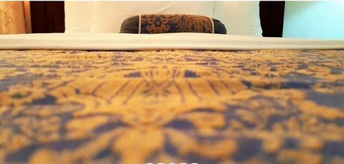 Embassy Suites Hotel Monrovia Bagian luar foto